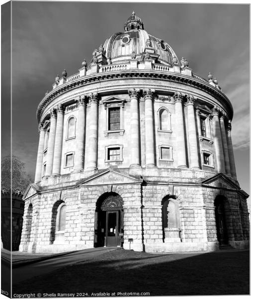 The Radcliffe Camera Canvas Print by Sheila Ramsey