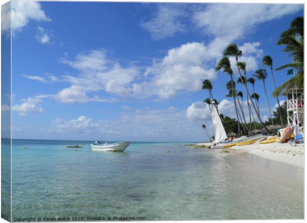 Tranquil beach in Bayahibe in Dominican Republic  Canvas Print by Karen Noble