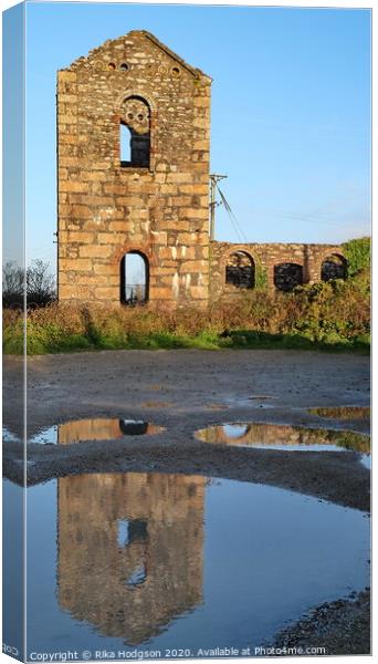 The Standing Remains, Dolcoath Mine, Camborne Canvas Print by Rika Hodgson