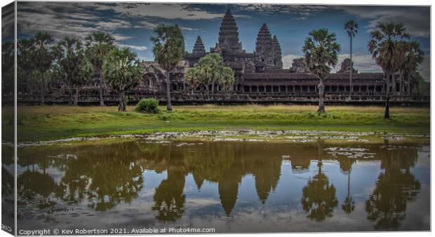 Angkor Wat Canvas Print by Kev Robertson