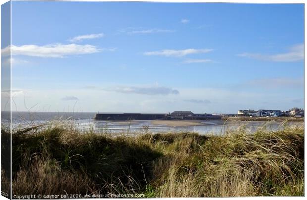 Porthcawl pier and lighthouse from Coney Beach. Canvas Print by Gaynor Ball
