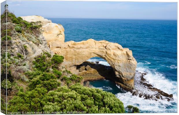 The Arch - Great Ocean Road Canvas Print by Laszlo Konya