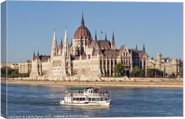 Hungarian Parliament Building - Budapest Canvas Print by Laszlo Konya