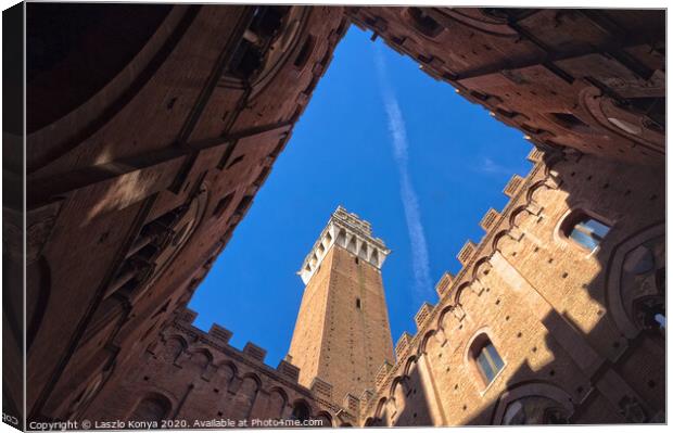 Torre del Mangia from the Courtyard - Siena Canvas Print by Laszlo Konya