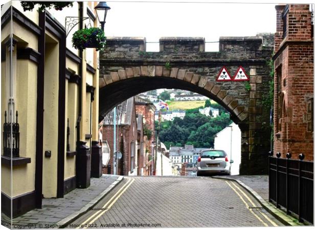 Walls of Derry Canvas Print by Stephanie Moore