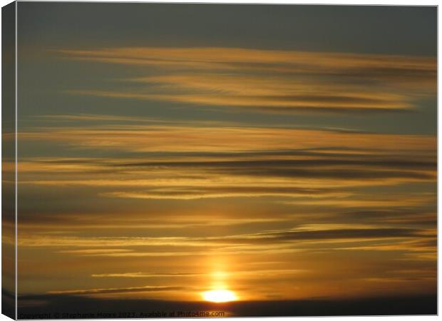 Amazing sunset Canvas Print by Stephanie Moore