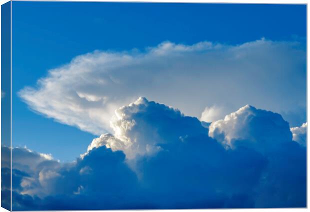 Bellowing clouds Canvas Print by Rory Hailes