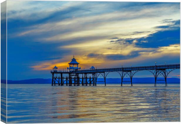 Clevedon Pier on a calm and tranquil evening Canvas Print by Rory Hailes