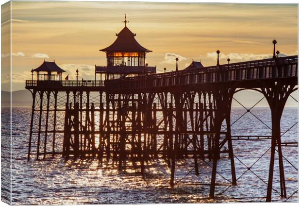 Clevedon Pier at sunset Canvas Print by Rory Hailes