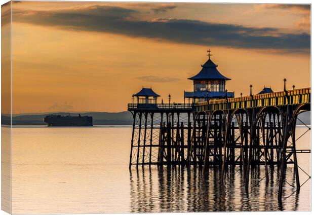 Clevedon Pier at sunset on a calm evening Canvas Print by Rory Hailes