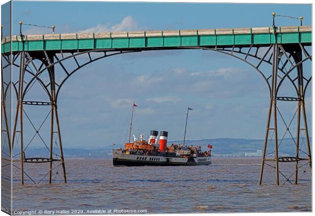 PS Waverly coming into the Clevedon Pier Canvas Print by Rory Hailes
