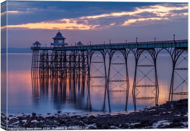 Clevedon Pier with reflection Canvas Print by Rory Hailes