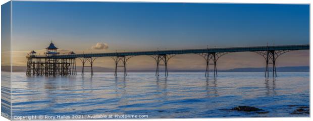 Clevedon Pier on a Calm evening Canvas Print by Rory Hailes