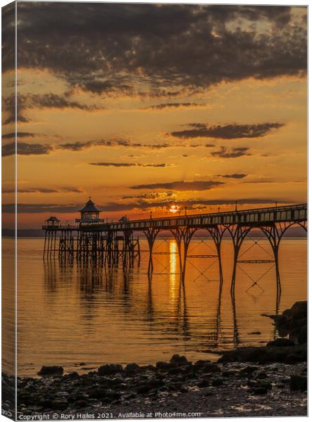 Clevedon Pier Sunset Canvas Print by Rory Hailes