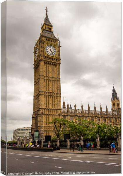 Big Ben tower clock in central London on a cloudy summers day in London Canvas Print by SnapT Photography