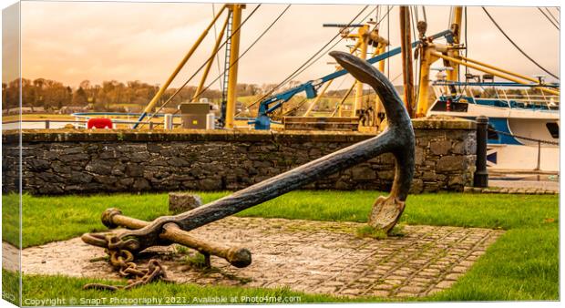 Large ship anchor displayed at Kirkcudbright harbour, Scotland Canvas Print by SnapT Photography