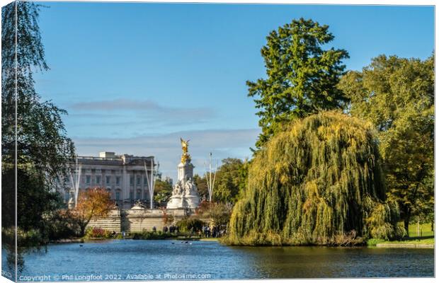 The beautiful St Jame's Park lake London on a autumnal day Canvas Print by Phil Longfoot