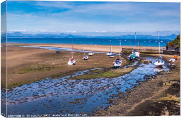 Abersoch Wales at low tide Canvas Print by Phil Longfoot