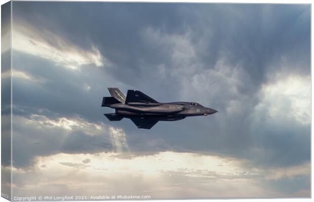 F35 fighter  Canvas Print by Phil Longfoot