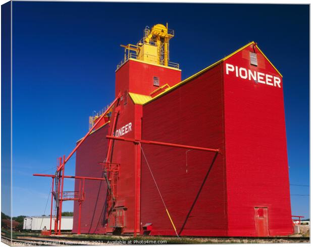 Grain elevator, Saskatchewan, Canada Canvas Print by Geraint Tellem ARPS