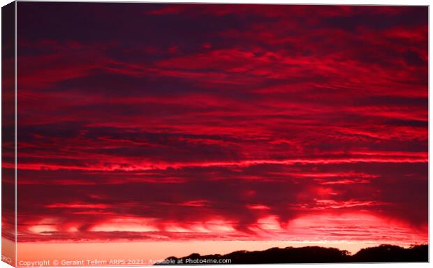 Skyscape, sunset from Wick, Caithness, Scotland Canvas Print by Geraint Tellem ARPS