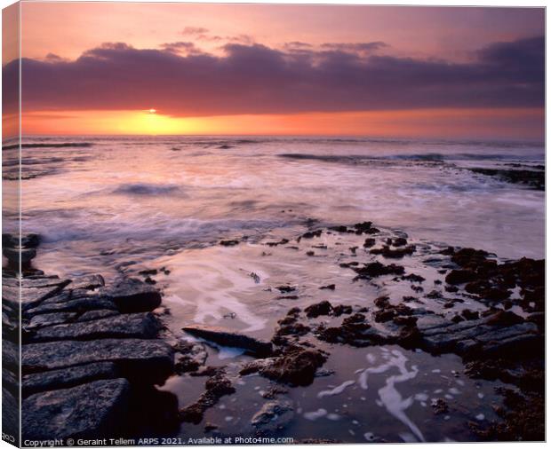 Sunset from Nash Point, South Wales, UK Canvas Print by Geraint Tellem ARPS