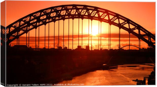 Sunrise over the Tyne Bridge, Newcastle upon Tyne, England, UK Canvas Print by Geraint Tellem ARPS
