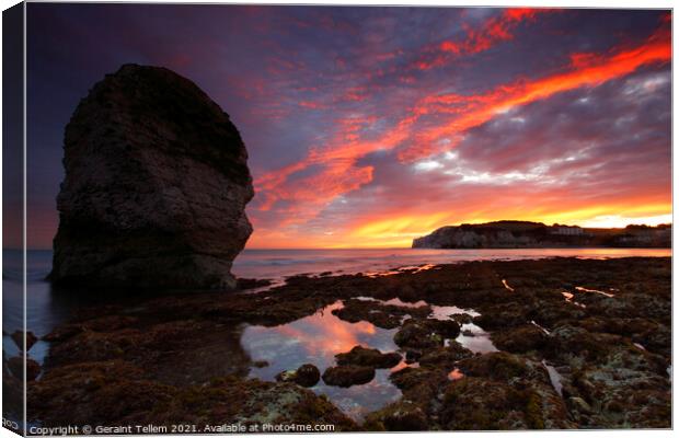 Sunset, Freshwater Bay, Isle of Wight, UK Canvas Print by Geraint Tellem ARPS