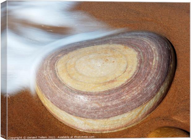 Boulder on shoreline, Rackwick Bay, Orkney, Scotland Canvas Print by Geraint Tellem ARPS