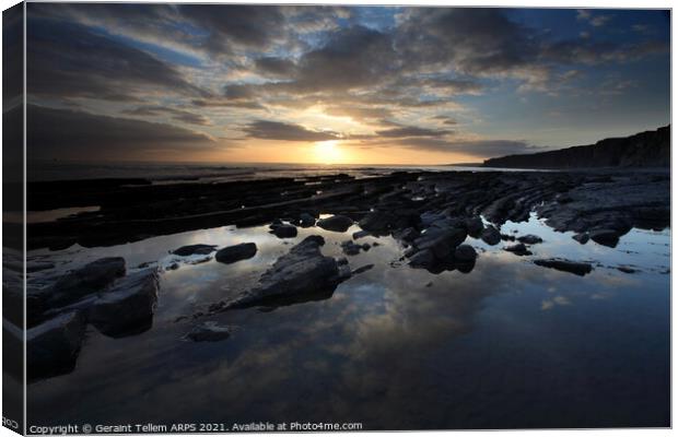 Sunset at Nash Point, Glamorgan Heritage Coast, South Wales Canvas Print by Geraint Tellem ARPS