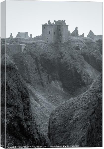Dunnottar Castle Canvas Print by Anthony McGeever