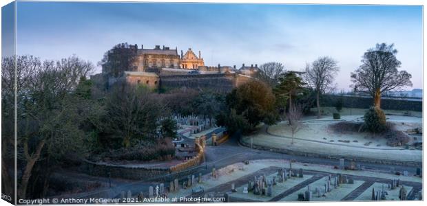 A winter sunrise over Stirling Castle Canvas Print by Anthony McGeever