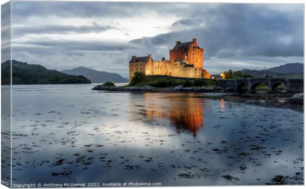 Eilean Donan Castle  Canvas Print by Anthony McGeever