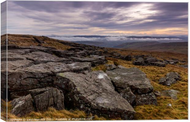 Brecon Beacons at sunrise Canvas Print by paul reynolds