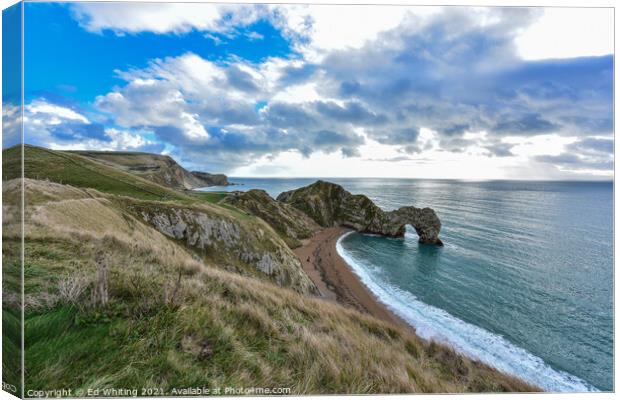 Durdle Door from the top path looking away to the  Canvas Print by Ed Whiting