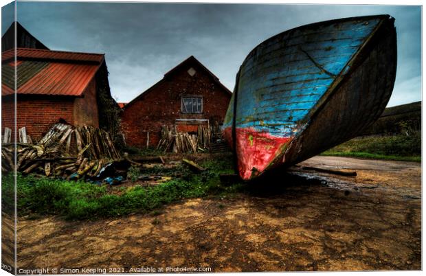 HIGH AND DRY Canvas Print by Simon Keeping