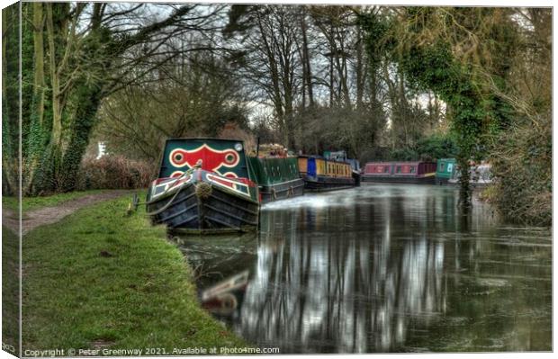 Canal Boats On The Oxford Canal At Thrupp Canvas Print by Peter Greenway