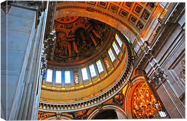 St Pauls Cathedral Canvas Print by Gö Vān