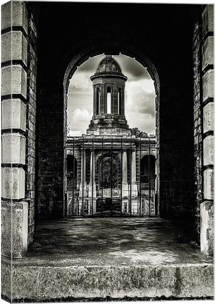 WEST BROMPTON ARCH Canvas Print by francesco mastrandrea