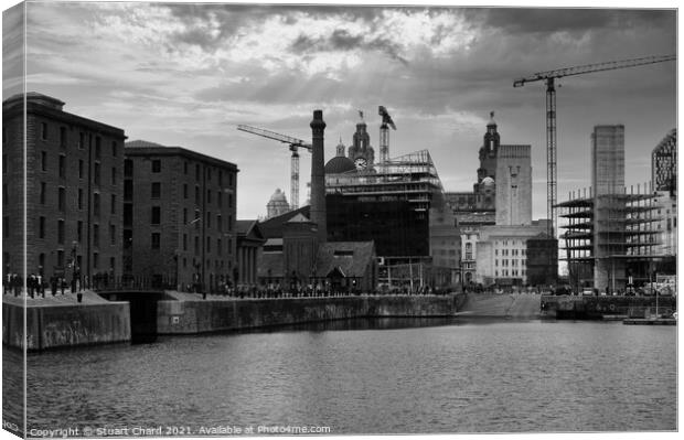 Liverpool skyline cityscape in black and white Canvas Print by Stuart Chard