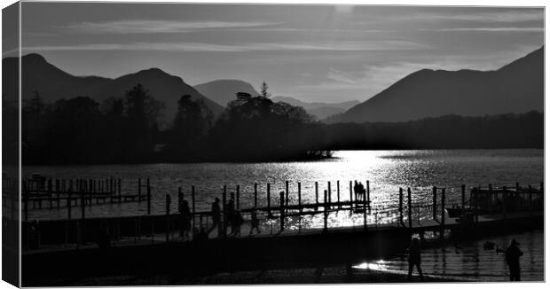 Derwent Water, the Lake District Canvas Print by Peter Wiseman