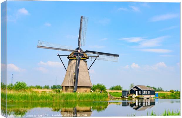 The windmills in Kinderdijk, a UNESCO World Heritage site in Rotterdam, Netherlands Canvas Print by Chun Ju Wu