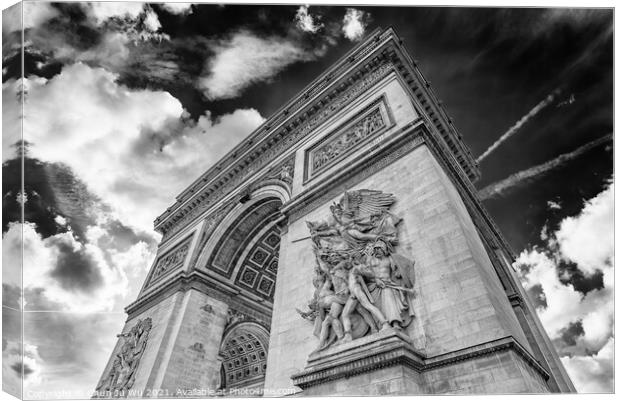 Arc de Triomphe, one of the most famous landmark in Paris (black & white) Canvas Print by Chun Ju Wu