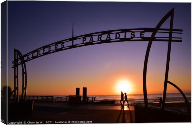 Sunrise in Surfers Paradise, Gold Coast, Queensland, Australia Canvas Print by Chun Ju Wu