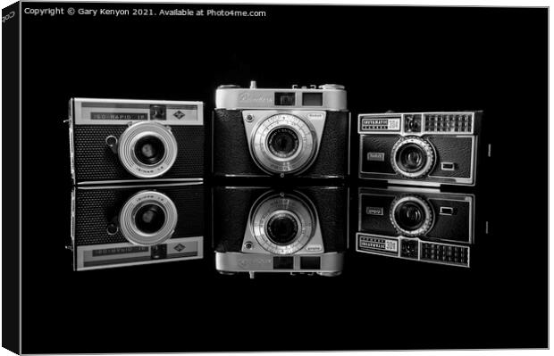 Trio of vintage cameras Canvas Print by Gary A Kenyon