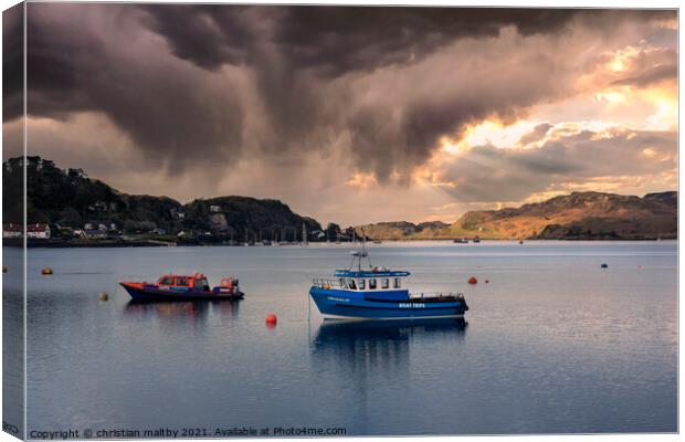 Boats on Oban harbour Scotland Canvas Print by christian maltby