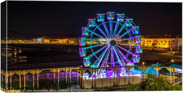 Llandudno sea front. Canvas Print by John Henderson