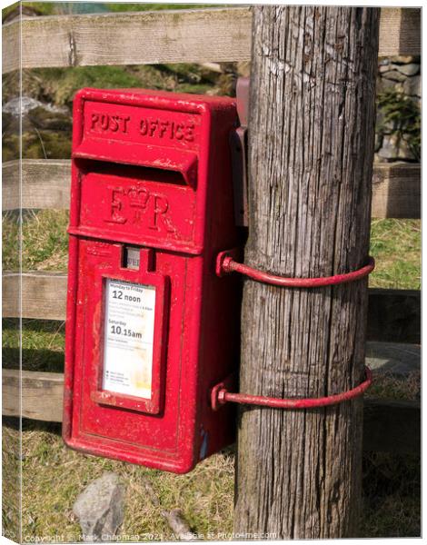Old red English post box Canvas Print by Photimageon UK