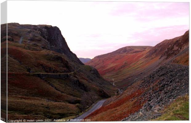 Honister pass Canvas Print by Pelin Bay