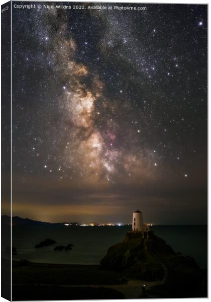 Tŵr Mawr Lighthouse, Anglesey Canvas Print by Nigel Wilkins
